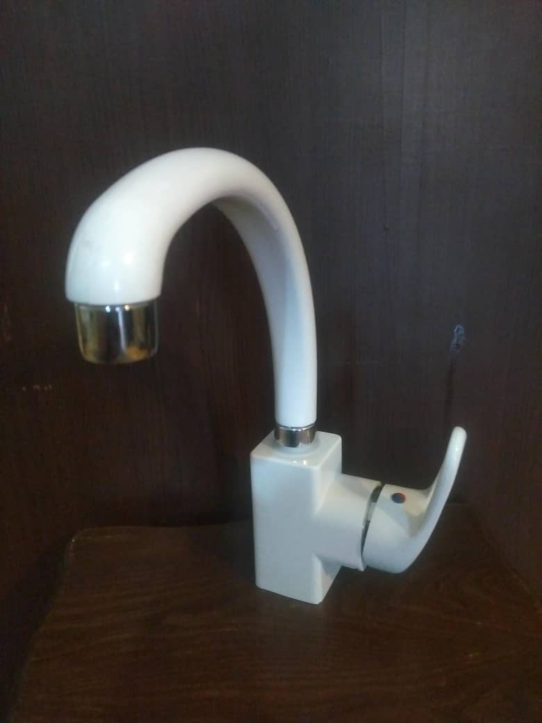 شیرآلات آزمایشگاهی