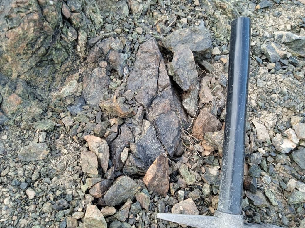 فروش یا مشارکت معدن کروم رودان بندرعباس