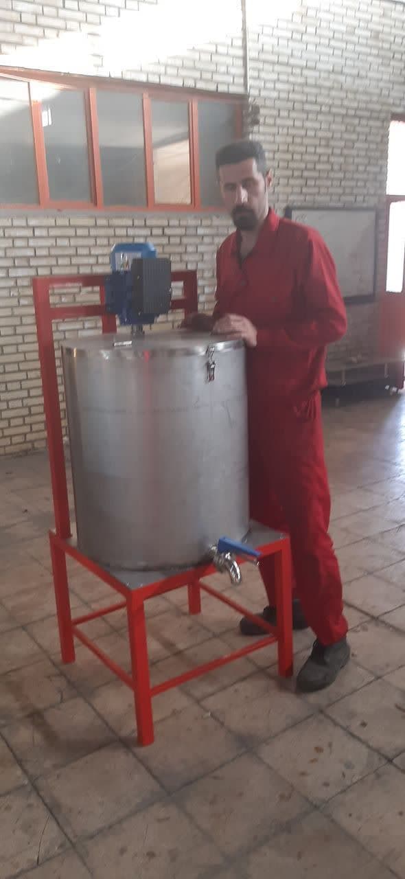 کره گیر ، دوغ زن ، کره گیر از ماست و خامه