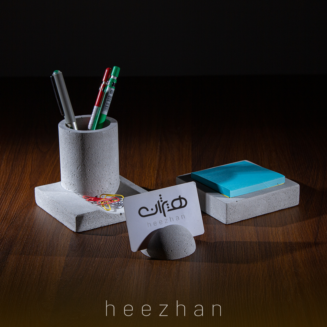 تولید عمده دکوراتیو بتنی و هدایای سازمانی | طراحی اختصاصی | تحویل تیراژ